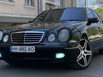 Авто Mercedes E Серия 2001 № 8786451