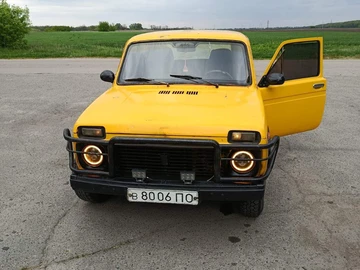 Авто ВАЗ 21121 1985 № 8786521