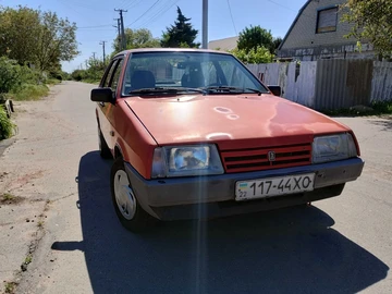 Авто ВАЗ 21099 1994 № 8786679