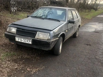 Авто ВАЗ 2109 1996 № 8786687