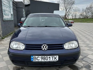 Авто Volkswagen Golf 2000 № 8786715