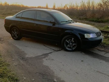 Авто Volkswagen Passat Sedan 1998 № 8786821