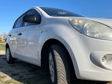 Авто Hyundai I20 2011 № 8786909