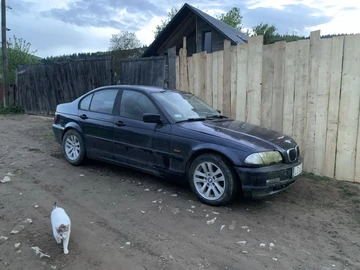 Авто BMW 3 Серия 2003 № 8786910