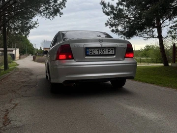 Авто Opel Vectra 2000 № 8786915