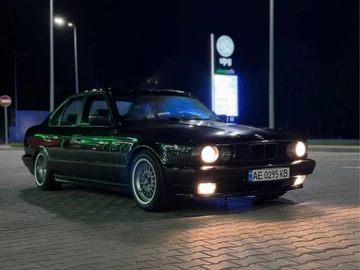Авто BMW 5 Серия 1991 № 8787117