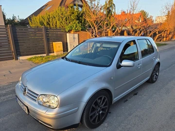 Авто Volkswagen Golf 2002 № 8787129