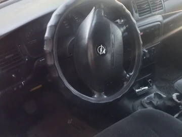 Авто Opel Vectra 2001 № 8787157