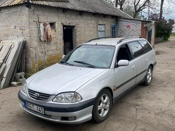 Авто Toyota Avensis 2001 № 8787316
