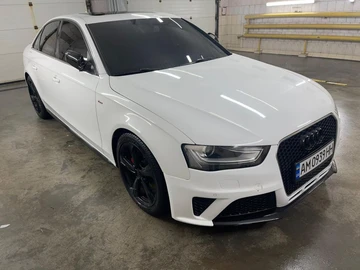 Авто Audi A4 2015 № 8787385