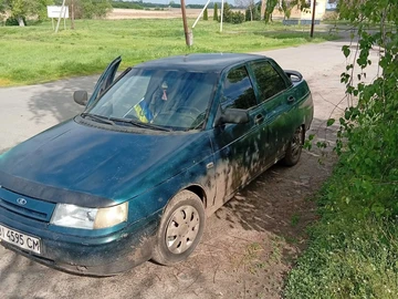 Авто ВАЗ 2110 2000 № 8787426