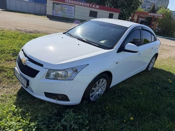 Авто Chevrolet Cruze 2013 № 8787435