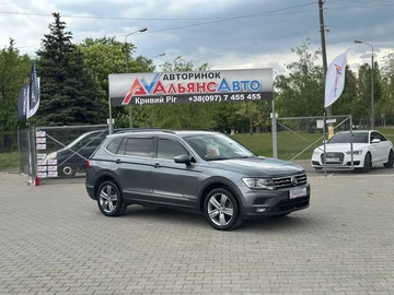 Авто Volkswagen Tiguan 2018 № 8787561