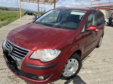Авто Volkswagen Touran 2008 № 8787598