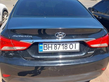 Авто Hyundai Sonata 2013 № 8787621