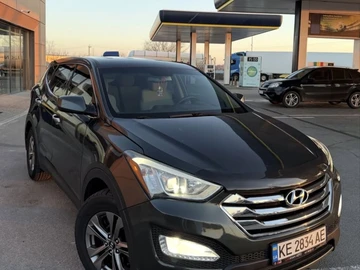 Авто Hyundai Santa Fe 2013 № 8787723