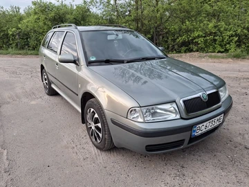 Авто Skoda Octavia 2002 № 8787793