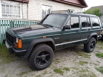 Авто Jeep Cherokee 1996 № 8787830