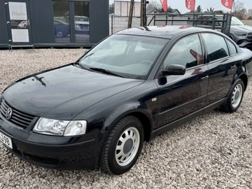 Авто Volkswagen Passat Sedan 1998 № 8787963