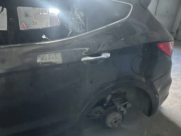 Авто Hyundai Santa Fe 2015 № 8788000