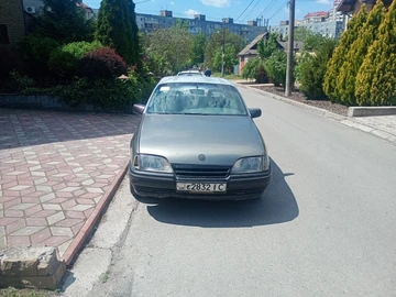 Авто Opel Omega 1987 № 8788133