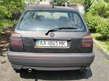 Авто Volkswagen Golf 1994 № 8788147