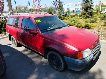 Авто Opel Kadett 1987 № 8788286