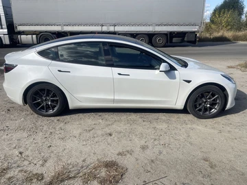 Авто Tesla Model 3 2021 № 8788313