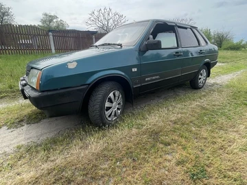 Авто ВАЗ 21099 2000 № 8788408