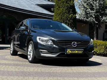 Авто Volvo V60 2014 № 8788502
