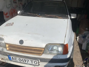 Авто Opel Kadett 1989 № 8788536
