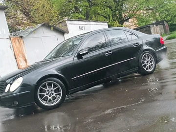 Авто Mercedes E Серия 2003 № 8788587