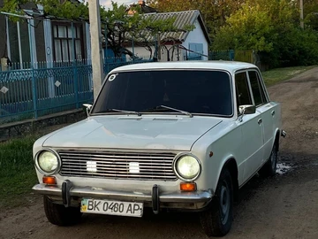 Авто ВАЗ 2101 1977 № 8788741
