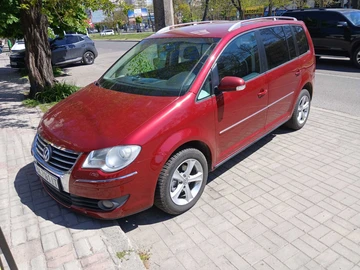 Авто Volkswagen Touran 2007 № 8788753