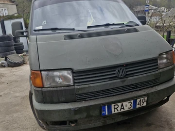 Авто Volkswagen Transporter 1995 № 8788819