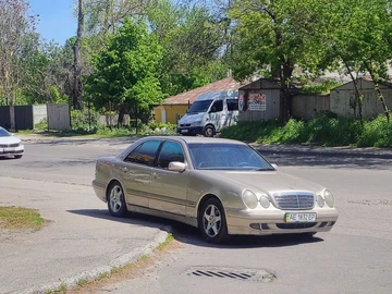 Авто Mercedes 200 2001 № 8788939