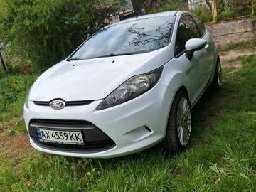 Авто Ford Fiesta 2010 № 8789091