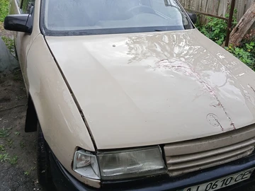 Авто Opel Vectra 1991 № 8789095