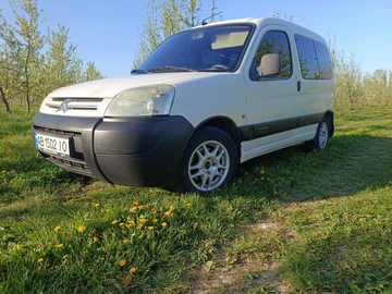 Авто Citroen Berlingo 2004 № 8789099