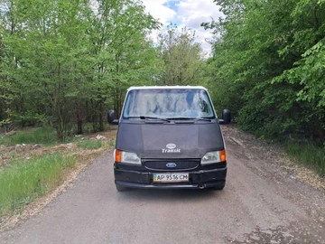 Авто Ford Transit 2000 № 8789107