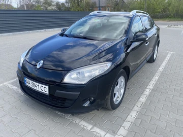 Авто Renault Megane 2010 № 8789108