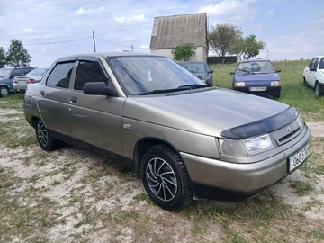 Авто ВАЗ 2110 1999 № 8789198