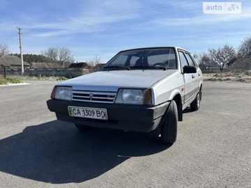 Авто ВАЗ 21099 2002 № 8789219