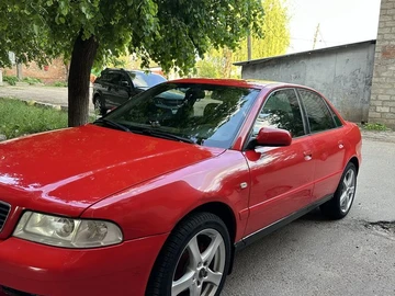 Авто Audi A4 2000 № 8789302