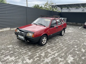 Авто ВАЗ 21099 1997 № 8789307