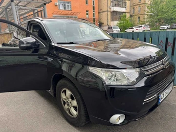 Авто Mitsubishi Outlander 2013 № 8789372