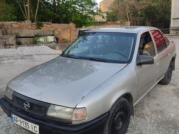Авто Opel Vectra 1990 № 8789375
