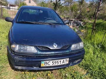 Авто Renault Laguna 1999 № 8789439