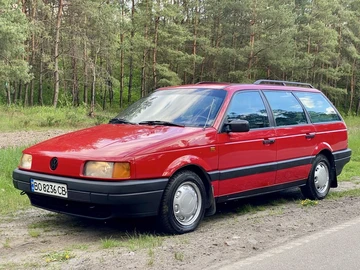 Авто Volkswagen Passat Variant 1992 № 8789448