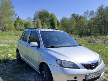 Авто Mazda 2 2004 № 8789660